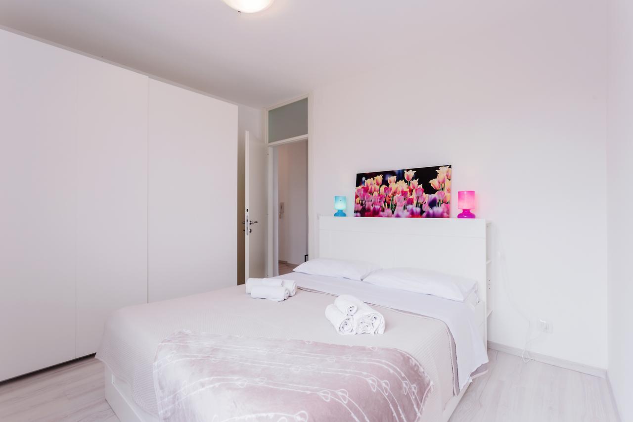 Bilocale Via Forni Apartment Удине Екстериор снимка