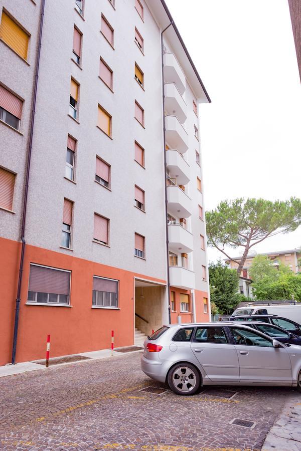 Bilocale Via Forni Apartment Удине Екстериор снимка