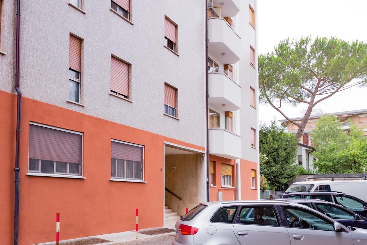 Bilocale Via Forni Apartment Удине Екстериор снимка